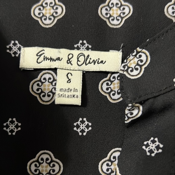 Black Printed High Low Blouse by Emma & Olivia Sz S - Picture 2 of 11